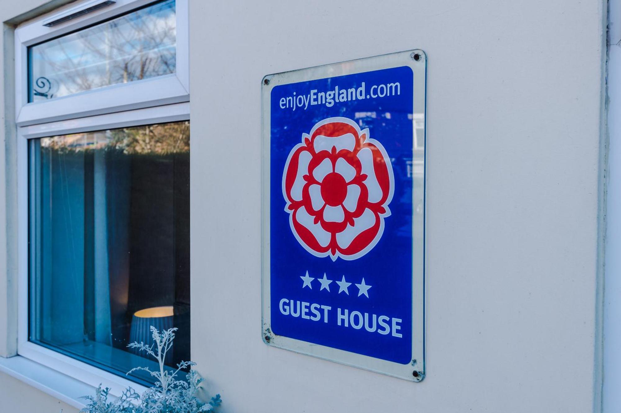 Holcombe Guest House Barnetby le Wold المظهر الخارجي الصورة