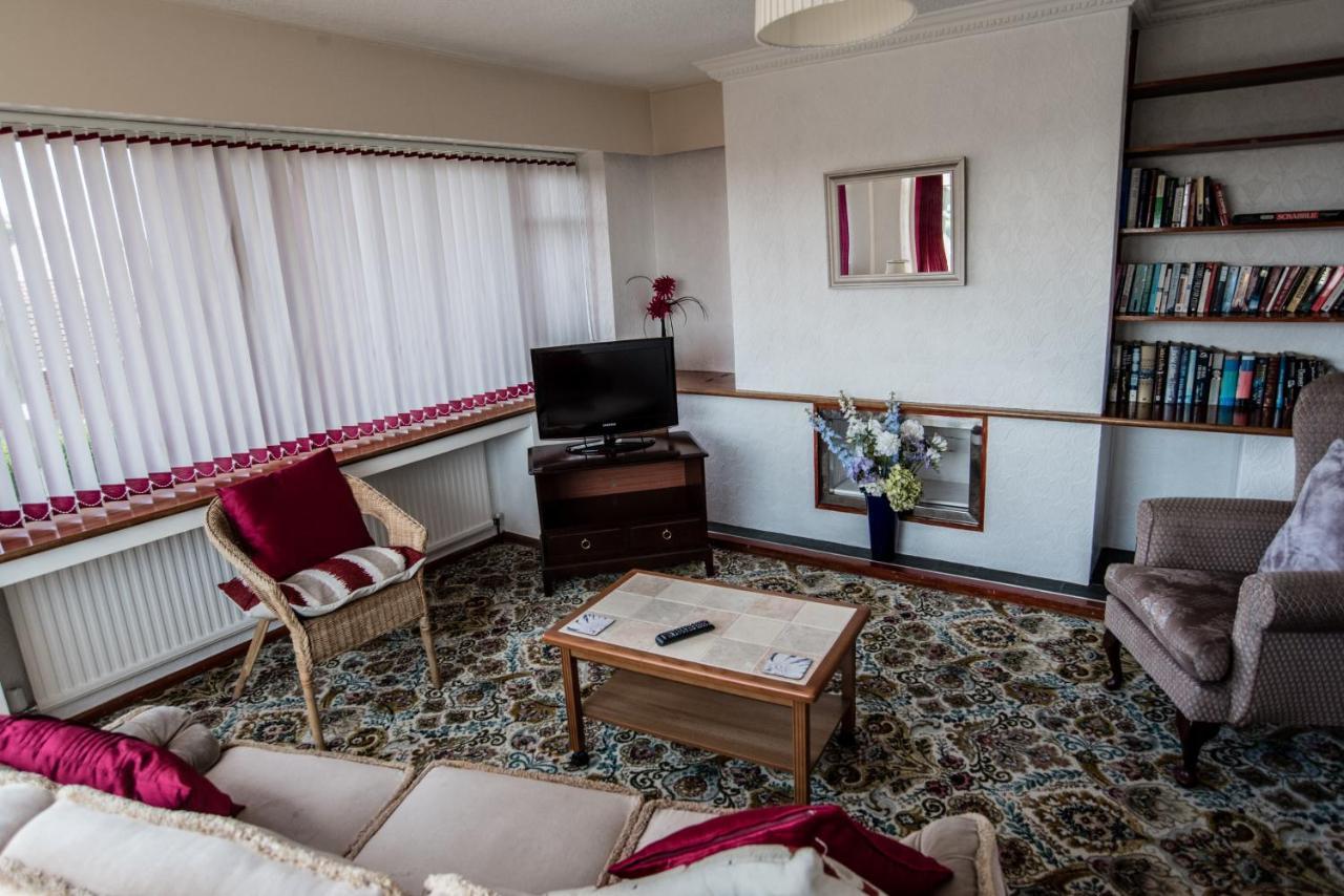 Holcombe Guest House Barnetby le Wold المظهر الخارجي الصورة