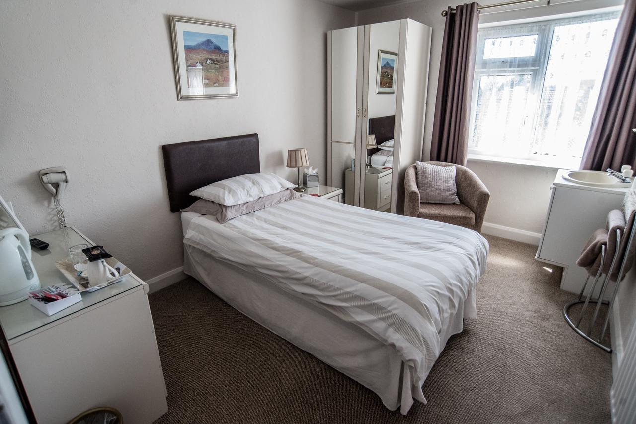Holcombe Guest House Barnetby le Wold المظهر الخارجي الصورة